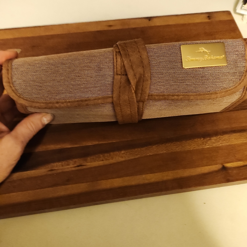 Tommy Bahama Sundries case